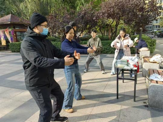 图片3.jpg 图片3.jpg