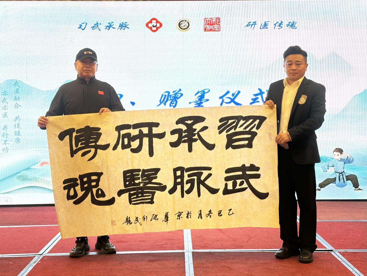 图片5.jpg 图片5.jpg