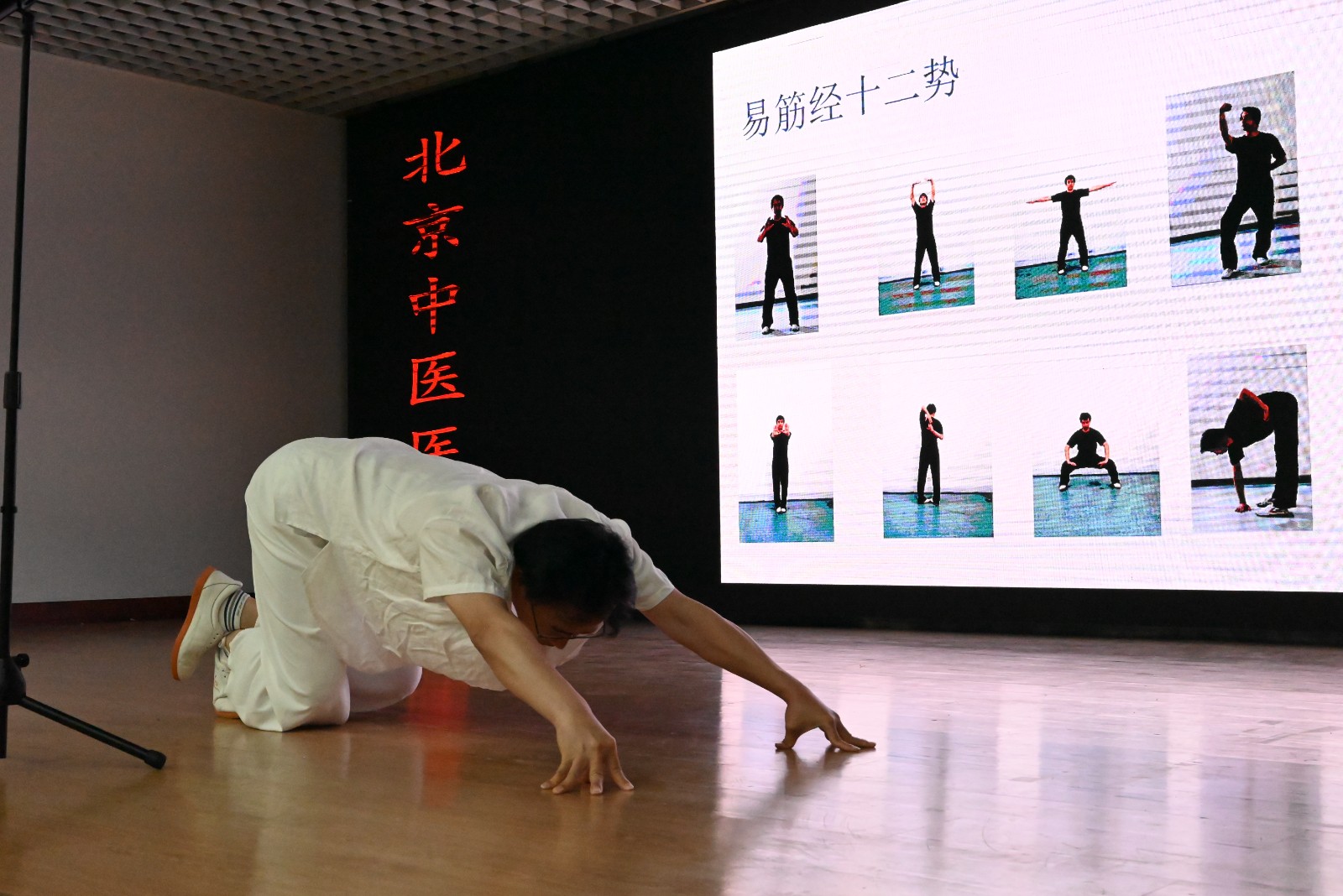 图19.JPG