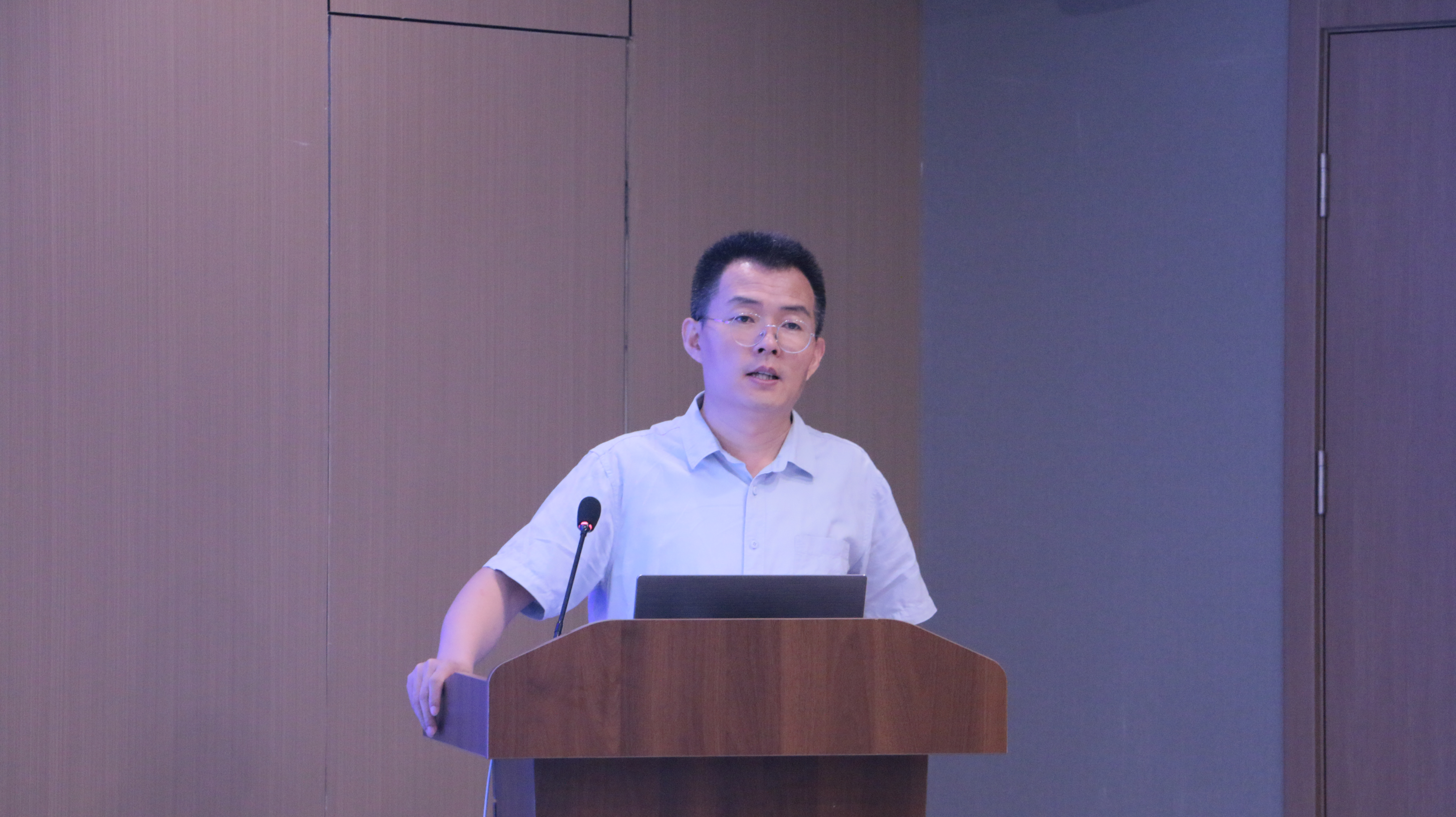 张海波秘书长致辞.JPG